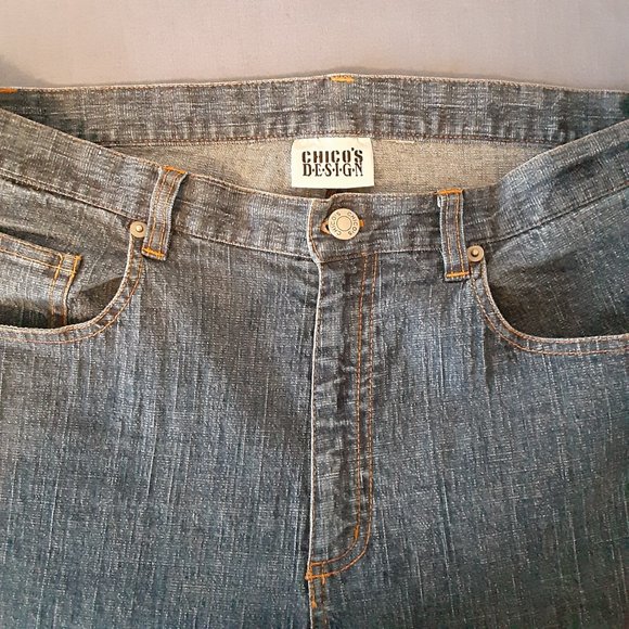 Chico's Women's Medium Wash Blue Denim Straight Leg Jeans, Size; 10 Short - Picture 3 of 5